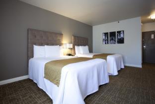 Room #90855322 at Redac Gateway Hotel In Torrance