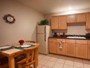 Room #53183665 at Best Western Plus Kentwood Lodge