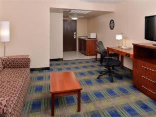 Room #27526418 at Best Western Plus Heritage Inn Ontario Rancho Cucamonga