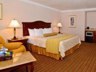 Room #4987615 at Best Western Plus Newport Mesa Inn