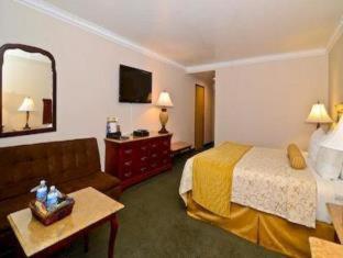 Room #4987621 at Best Western Plus Newport Mesa Inn