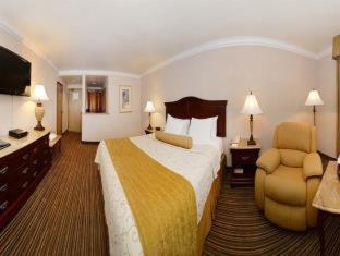 Room #4987616 at Best Western Plus Newport Mesa Inn