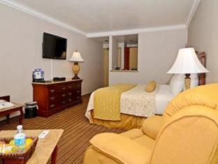 Room #4987616 at Best Western Plus Newport Mesa Inn