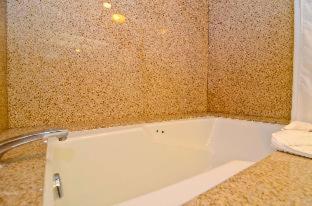 Room #4987621 at Best Western Plus Newport Mesa Inn