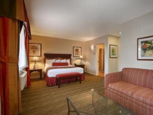 Room #33377212 at Best Western Rose Garden Inn