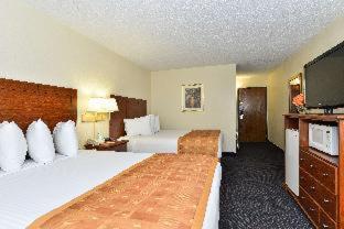 Room #31142510 at Deluxe Inn Wytheville