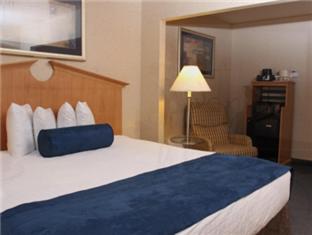 Room #18158260 at Marco LaGuardia Hotel