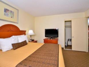Room #32847266 at Best Western Plus Chesapeake Bay-Norfolk