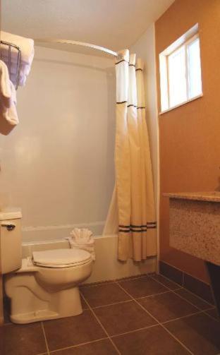 Room #2225430 at Best Western Plus Ruby's Inn