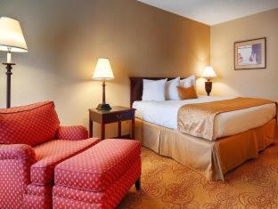 Room #40783829 at Best Western Pine Springs Inn