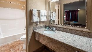 Room #40783828 at Best Western Pine Springs Inn