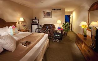 Room #7939914 at Best Western Westminster Inn