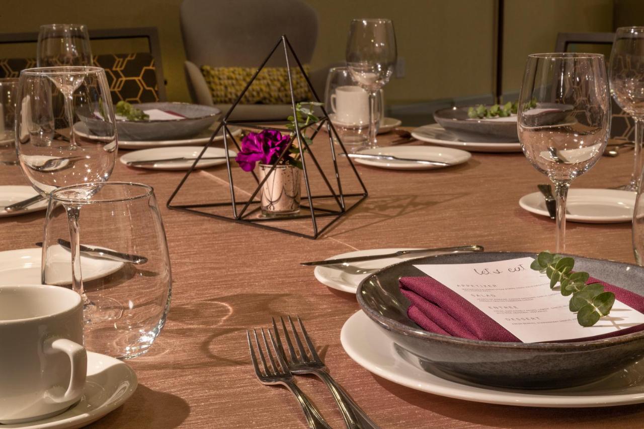 | Silver Cloud Hotel - Seattle Broadway