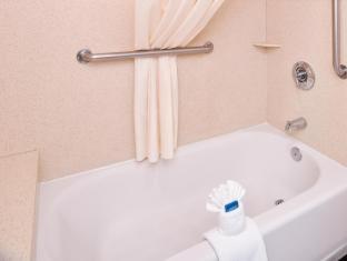 Room #27526420 at Best Western Plus Heritage Inn Ontario Rancho Cucamonga