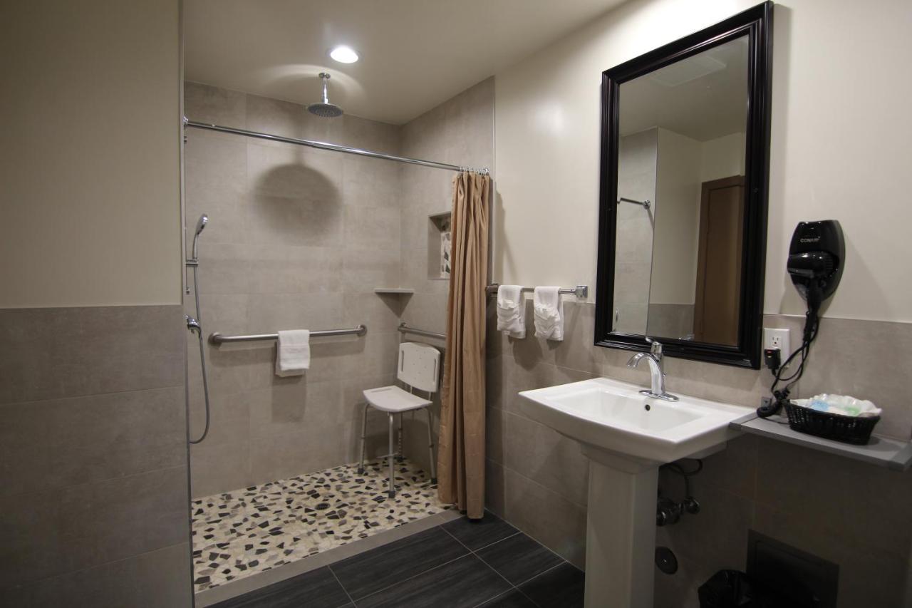 | Dunes Inn - Wilshire