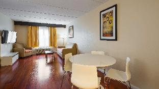 Room #5612429 at Sonesta Essential Orlando Airport