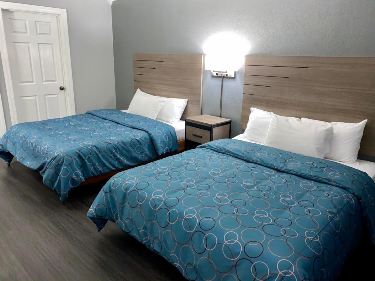  | Budget Host Inn