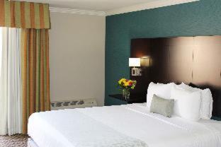 Room #143433722 at Best Western Plus La Mesa San Diego