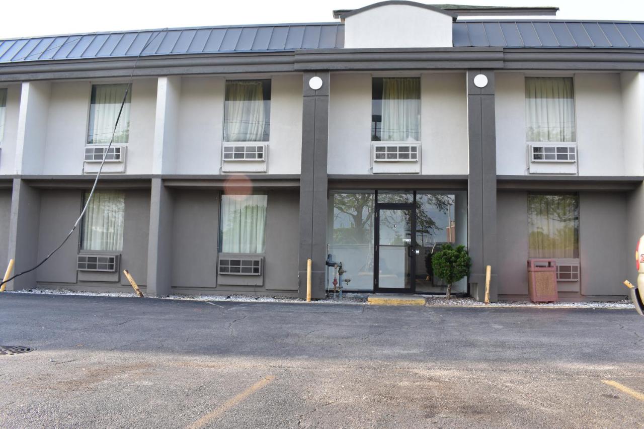 | FairBridge Inn Express Melrose Park