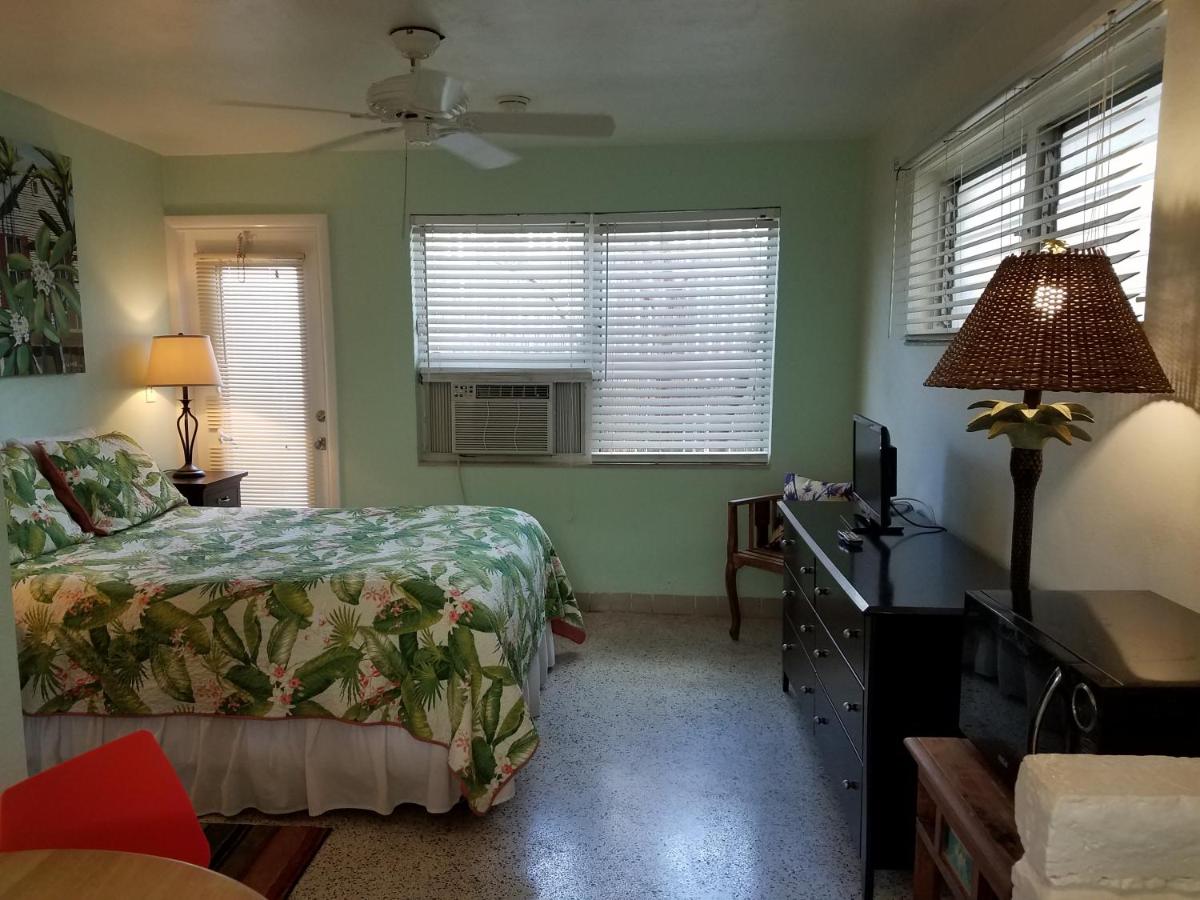  | Alexander Palms Court - 2 Blocks to Duval Street