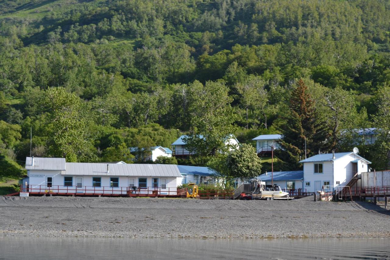  | Zachar Bay Lodge