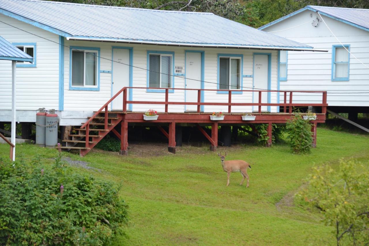  | Zachar Bay Lodge