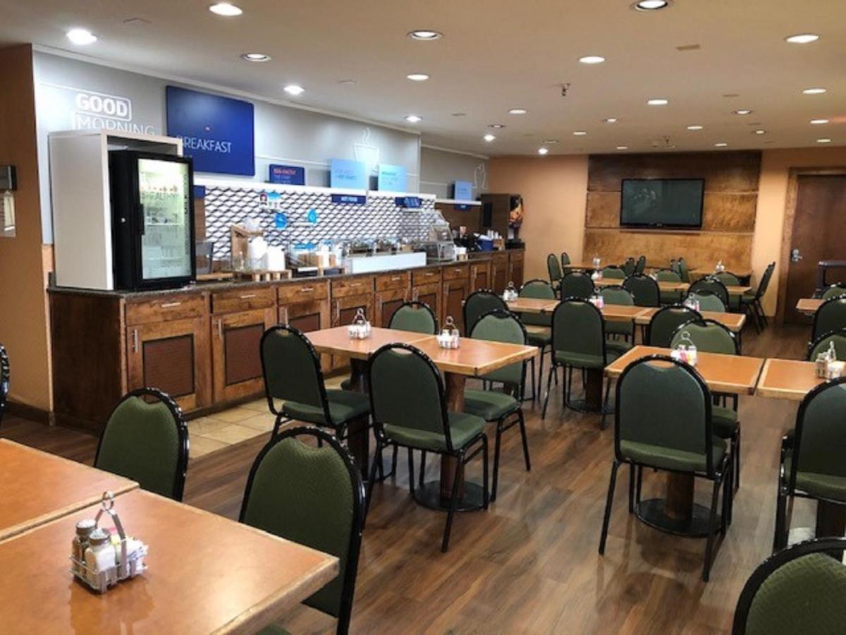 | SureStay Plus Hotel by Best Western Albuquerque I-40 Eubank
