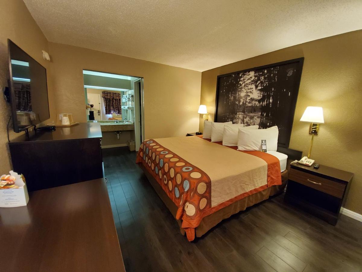 King Room - Smoking at Super 8 by Wyndham Abilene North