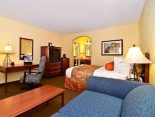 Room #33377219 at Best Western Rose Garden Inn