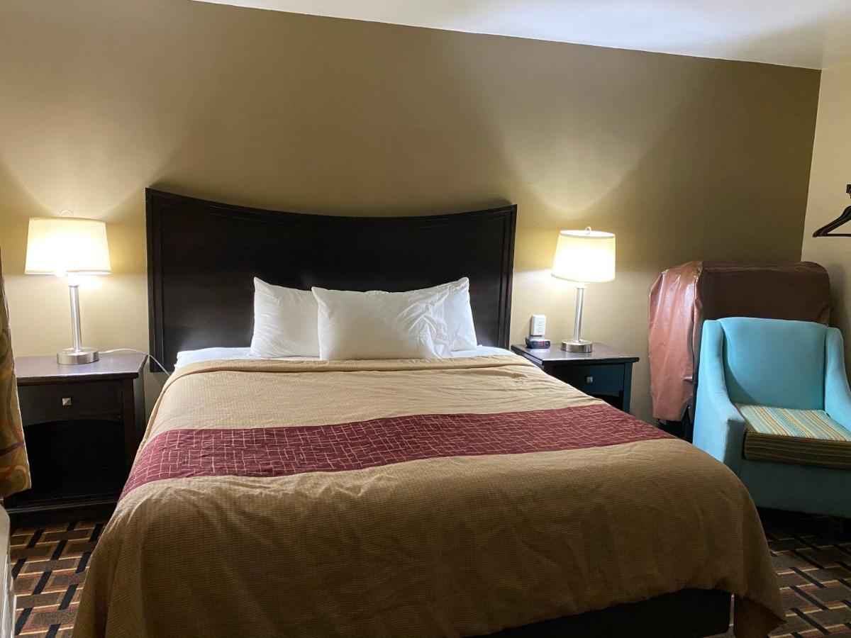  | Executive Inn Chillicothe