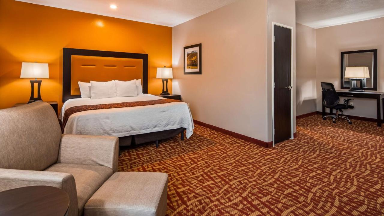 King Suite - Non-Smoking at Best Western Plus Zion West Hotel