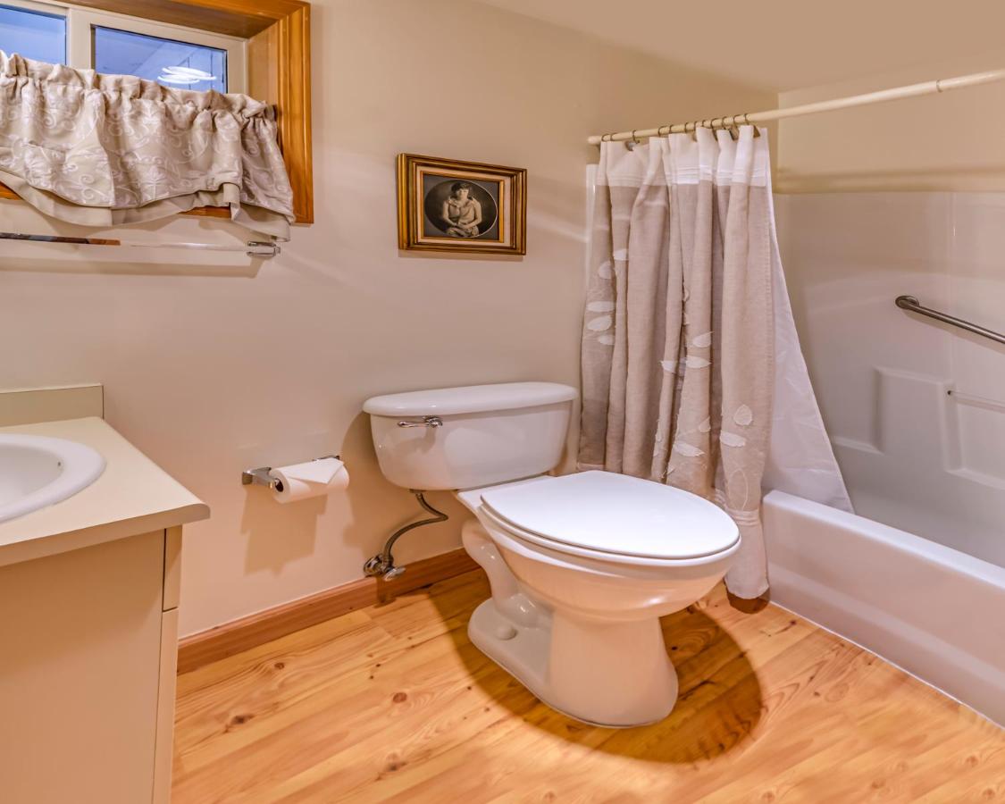  | Abigail's Bed and Breakfast Inn
