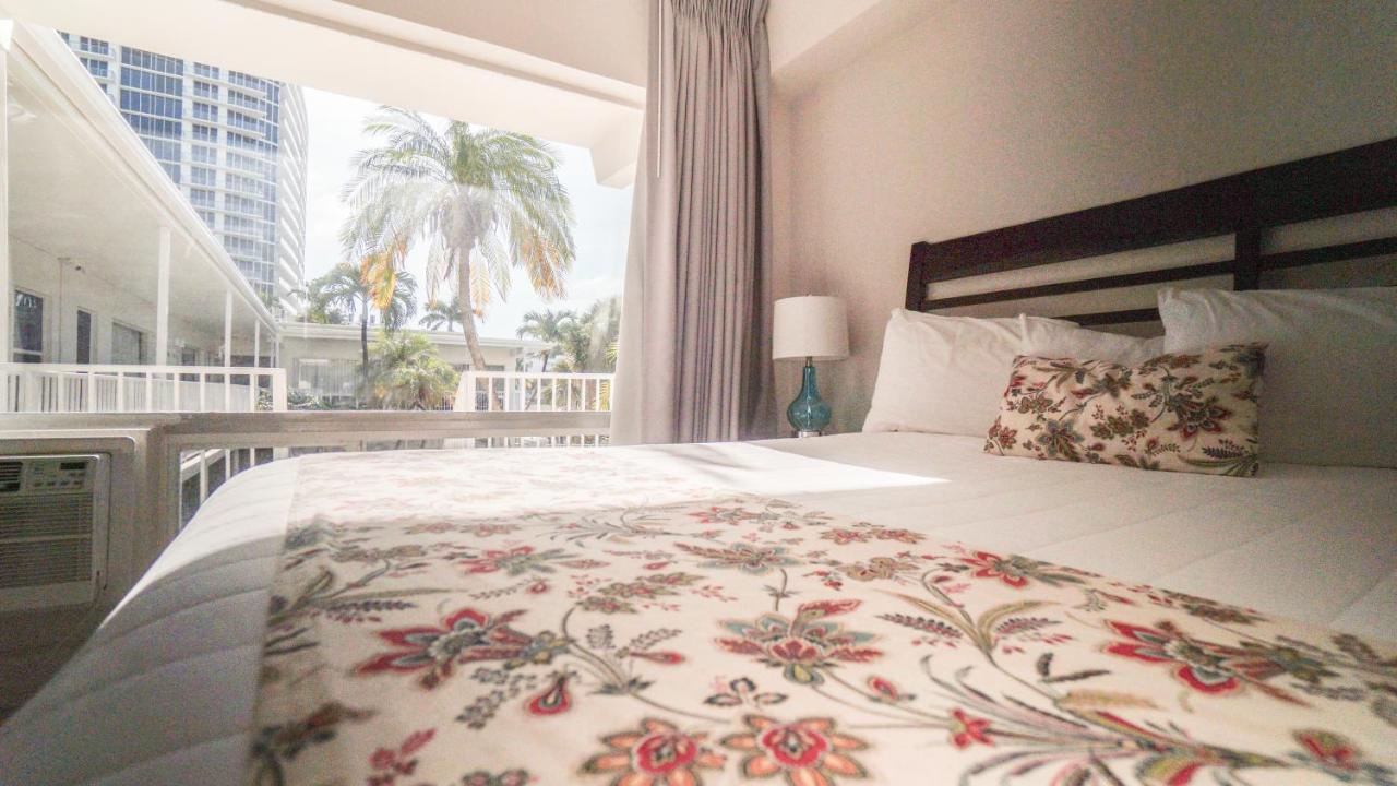 One-Bedroom Apartment at Soleado Hotel