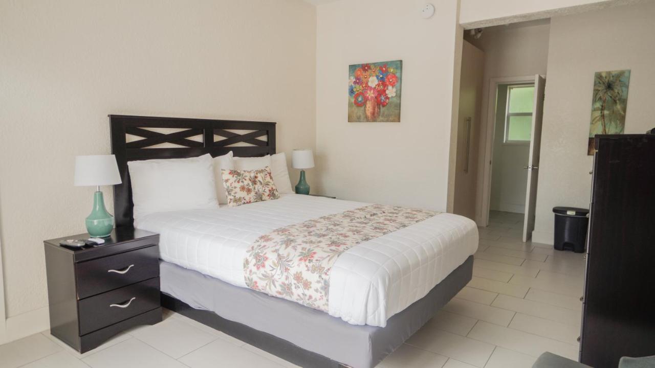 Deluxe Studio at Soleado Hotel