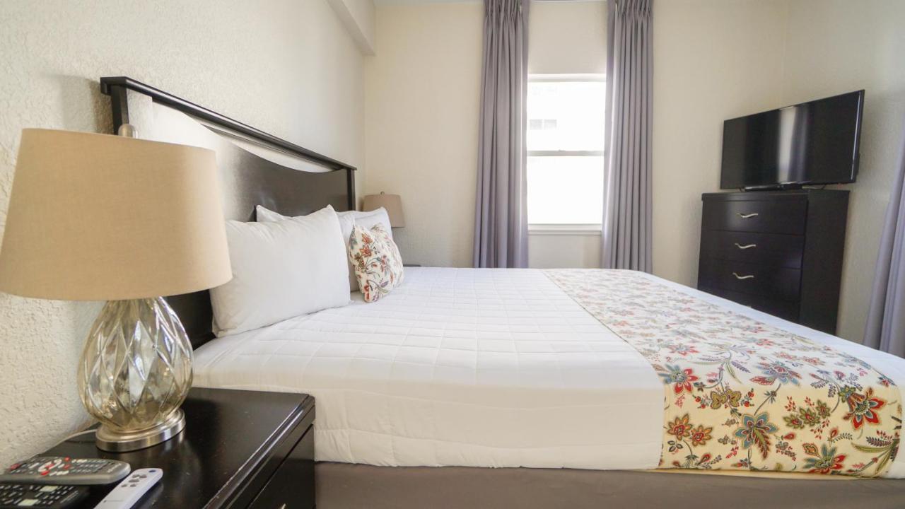 Deluxe Studio at Soleado Hotel
