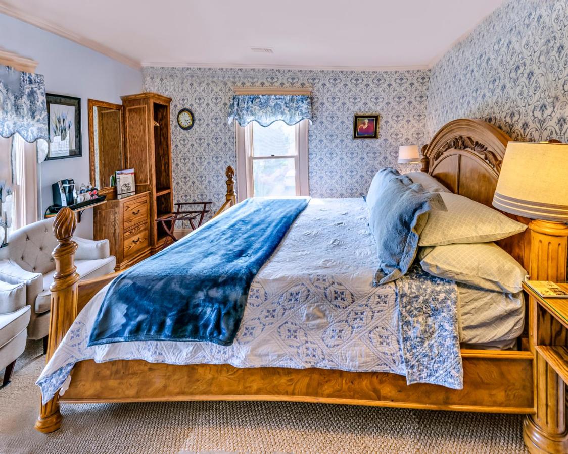 | Abigail's Bed and Breakfast Inn
