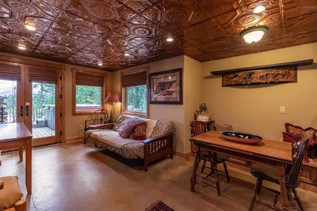 | Talus Rock Retreat