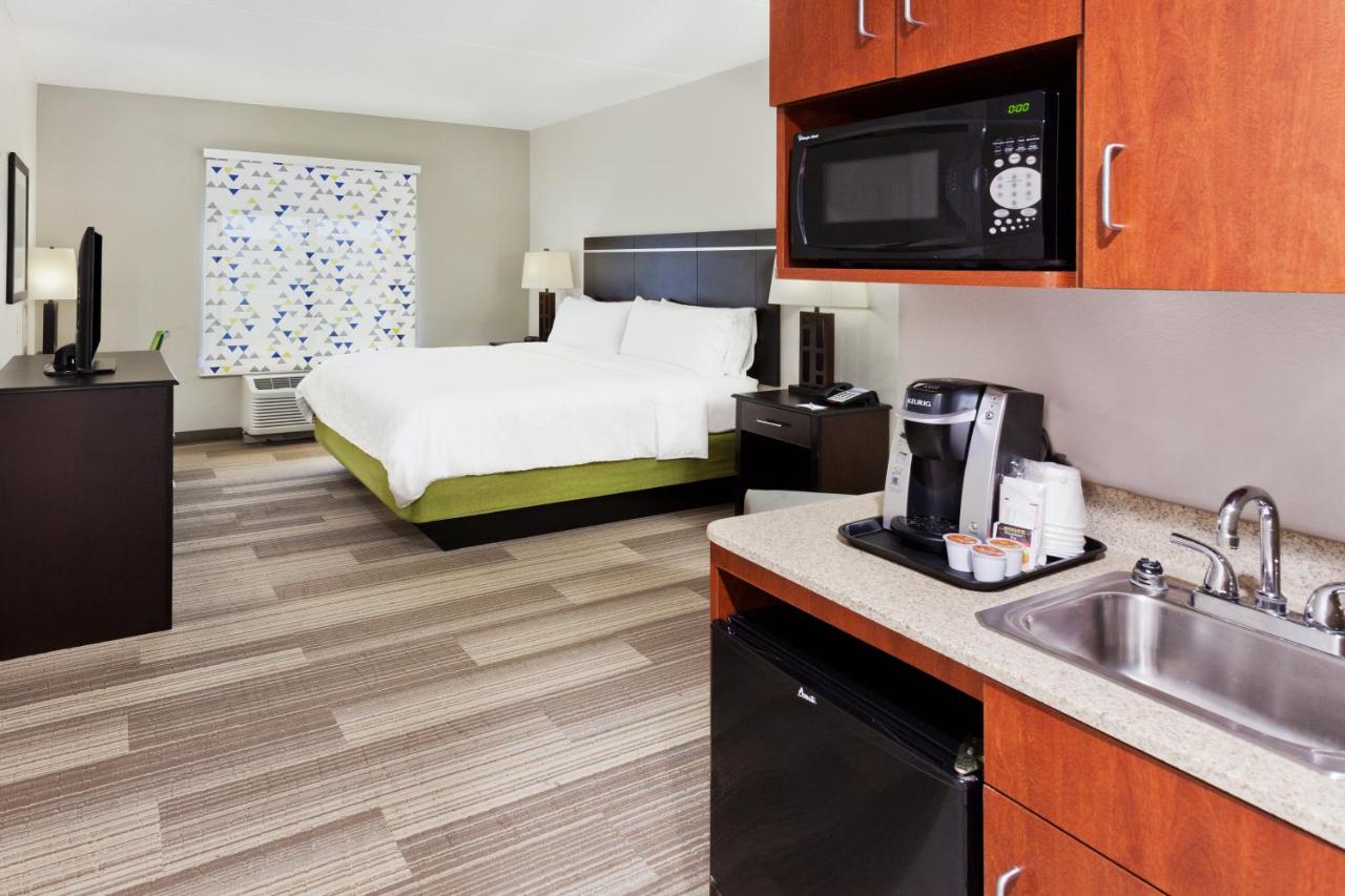 | Holiday Inn Express Hotel & Suites Montgomery Boyd-Cooper Parkway, an IHG Hotel
