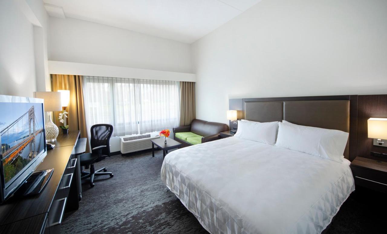 King Room with Sofa Bed - Non-Smoking at Holiday Inn Princeton, an IHG Hotel