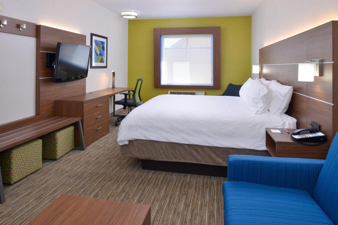 | Holiday Inn Express Hotel & Suites Abilene Mall South, an IHG Hotel