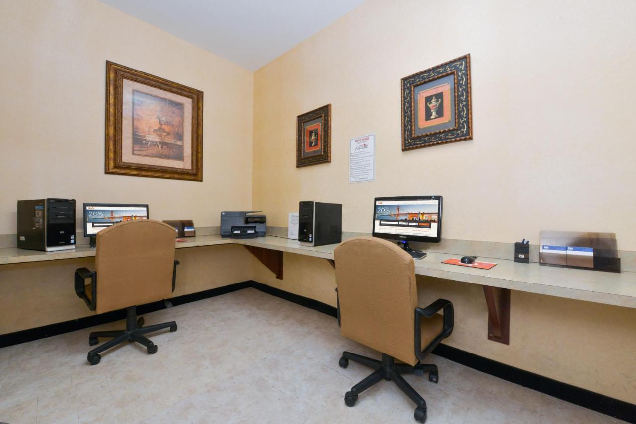 | Holiday Inn Express Hotel & Suites Abilene Mall South, an IHG Hotel