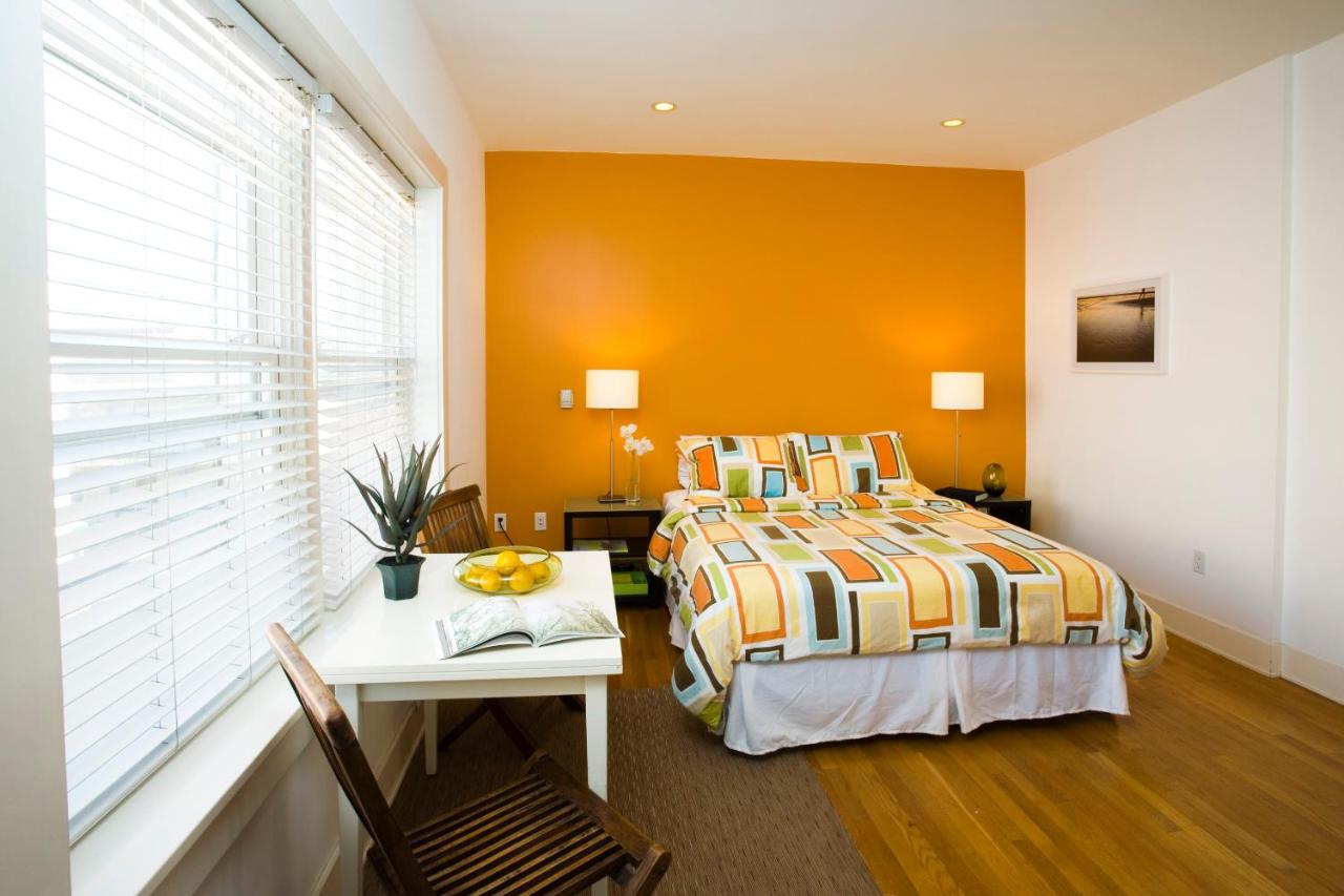 | Venice Suites