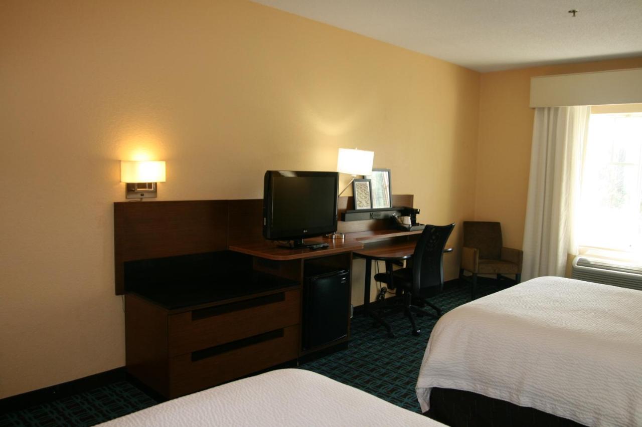 Standard Double Room at Okatie Hilton Head Hotel