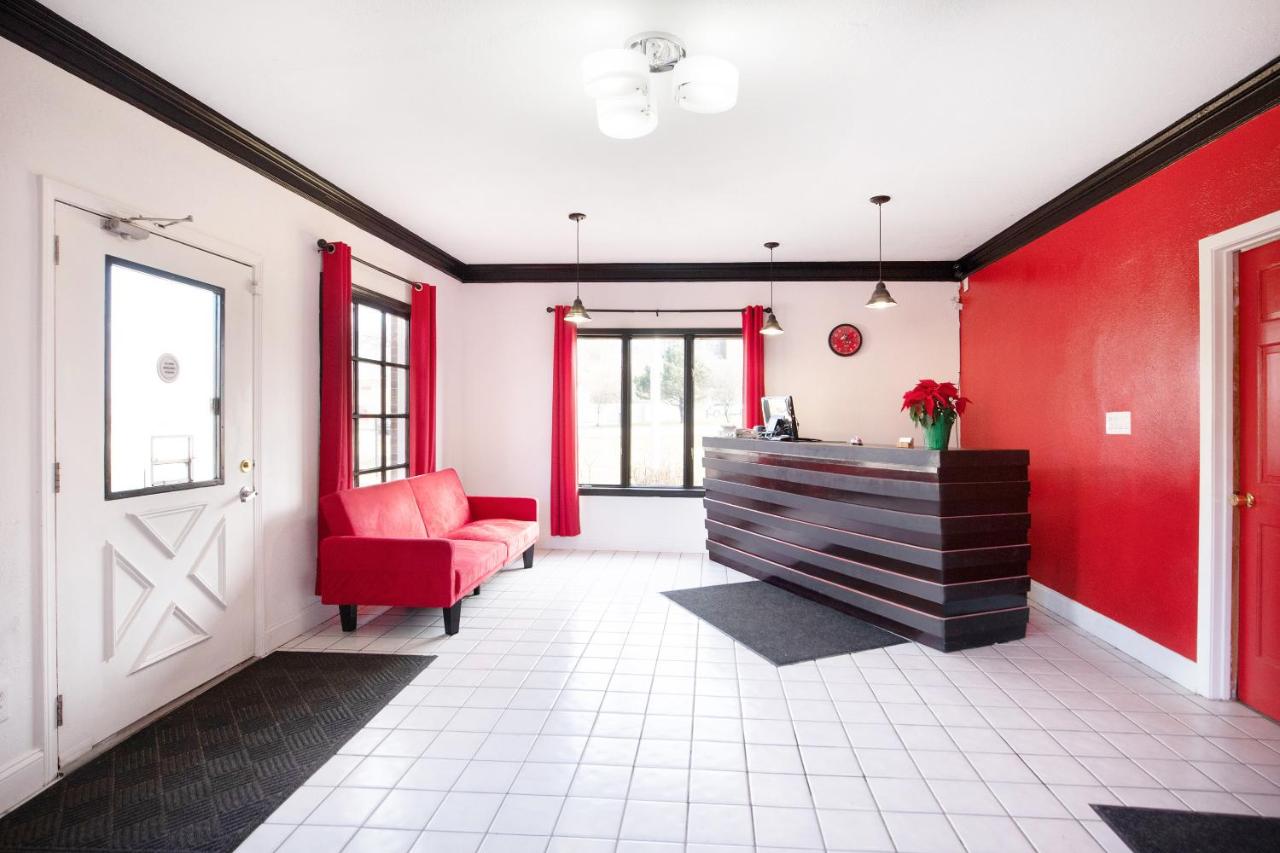  | Hotel Eastin Atchison
