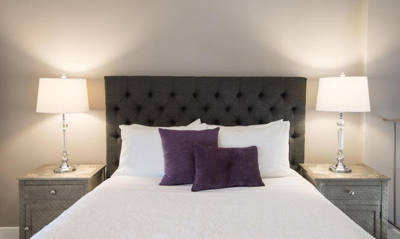 Premier Queen Loft at Magnolia Omaha Downtown Old - Market