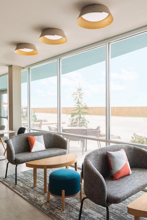 | avid hotels - Nashville South - Smyrna, an IHG Hotel