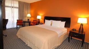 Room #25885814 at Oakland Airport Executive Hotel