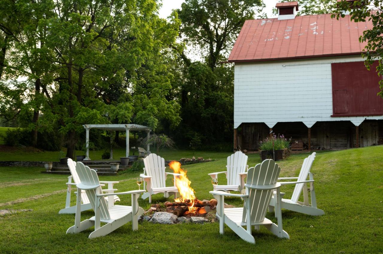 | South Court Inn