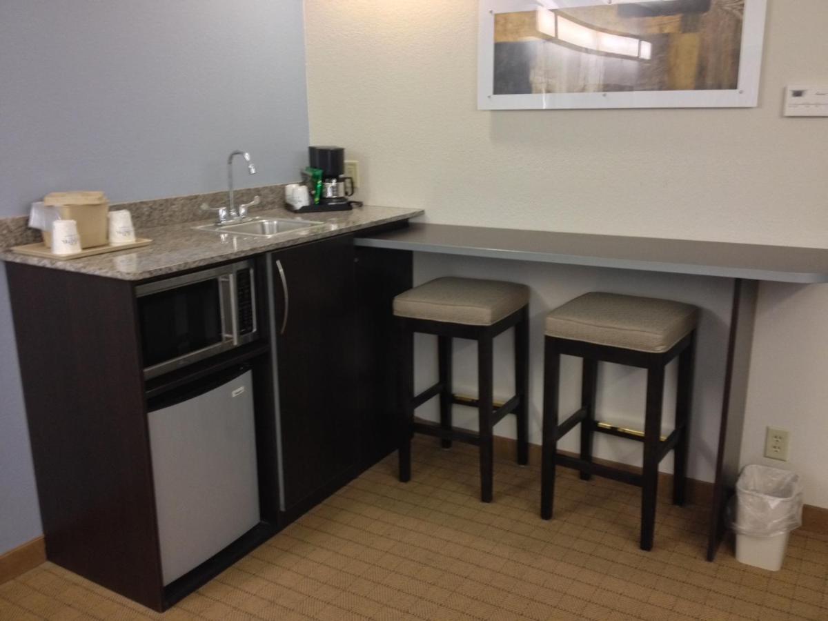 | Microtel Inn & Suites Bath