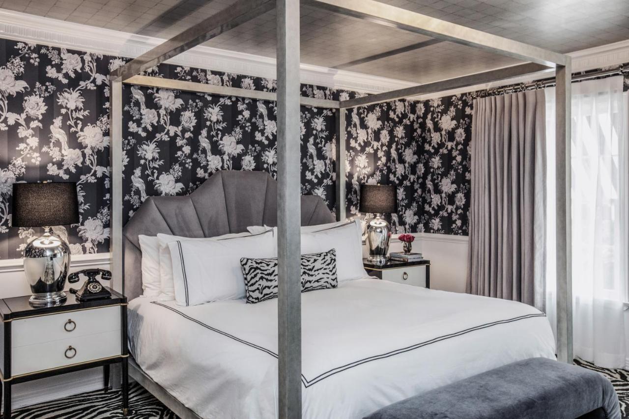 Deluxe King Room at The Prospect Hollywood